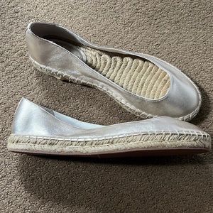Cole Haan size 8 gold espadrille flat.